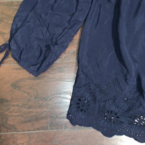 NWT Lucky Brand Off the Shoulder Embroidered Blouse, sz Extra Small - Picture 9 of 11